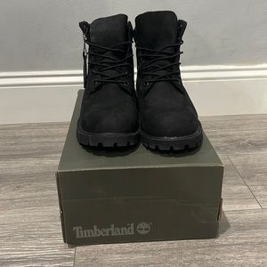 Timberland boots, all black, youth size 6 fits like a womens size 7/7.5